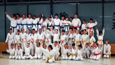 Junge Karate-Talente beeindrucken mit Mut und Können
